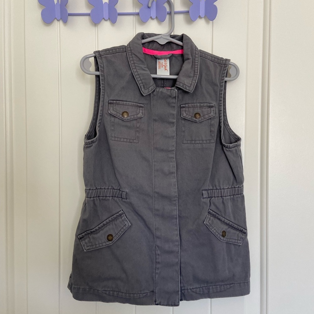 Cat & Jack girl’s gray denim button up cargo vest small